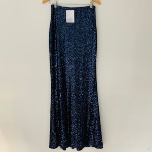 NWT BELLE BADGLEY MISCHKA Navy Blue Sequin Skirt 6